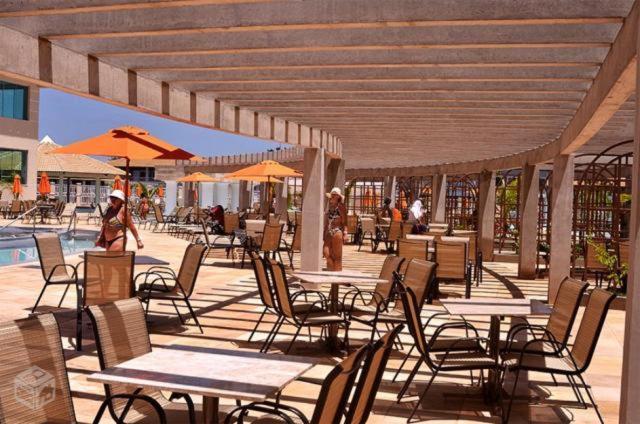 Thermas Lacqua Diroma Com Piscina De Ondas Gratis 24Horas Caldas Novas Exteriér fotografie
